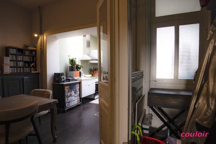 4 bedroom house in Dour, red brick facade