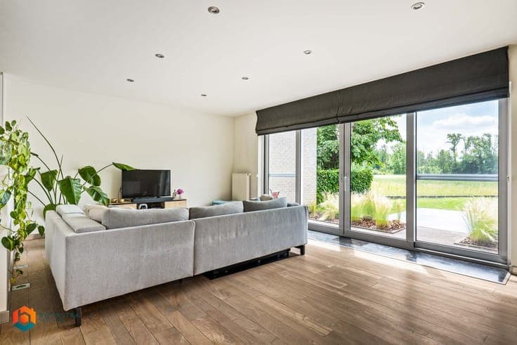 Instapklare woning met 4 slpkrs en tuin te Sint-Katelijne...