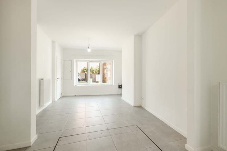 🏡 Volledig gerenoveerde rijwoning met 3 slaapkamers, 2 ba...