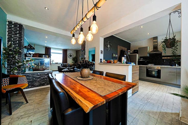 5bedroom house with garden and great potential in Plombières