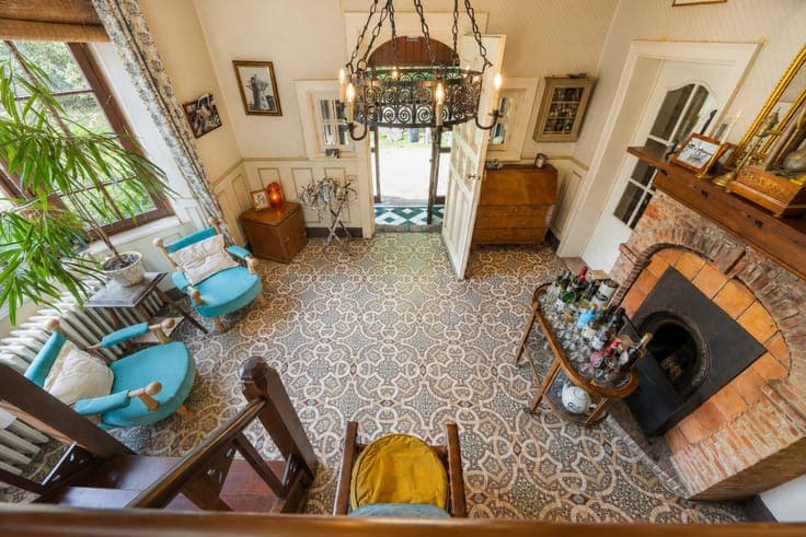 Karaktervolle woning op uniek domein