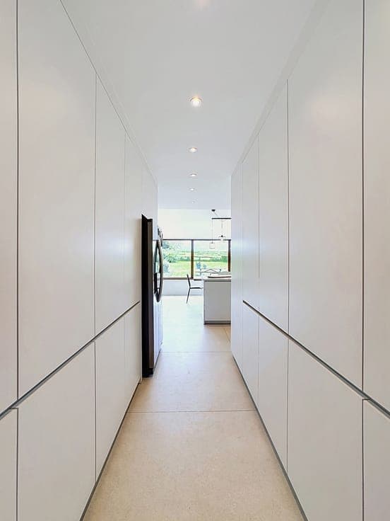 Stunning 4-façade villa, 324m² living, EPC B, 1600m² plot