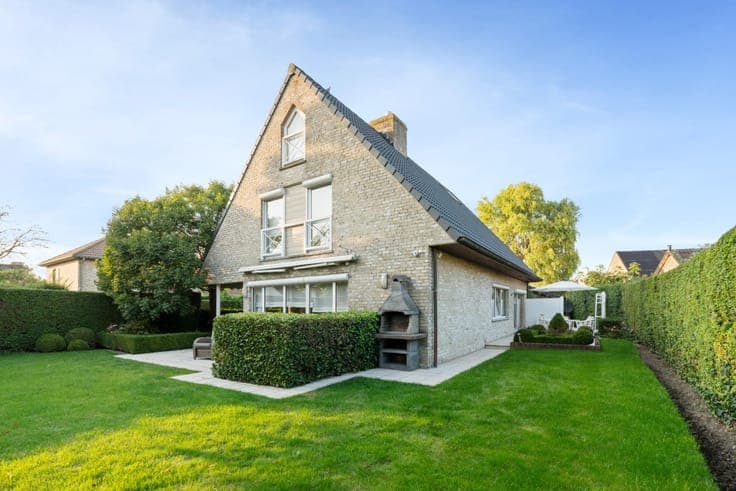 Vrijstaande villa op een prachtig zuidgericht perceel van...