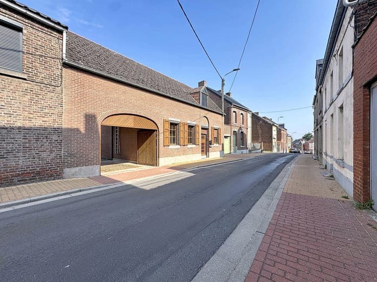 Two-bedroom house with garden, garage and convertible attic