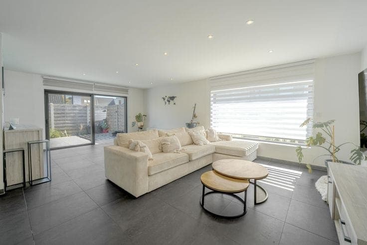Spacious, move-in ready home in a quiet location in Mariake…
