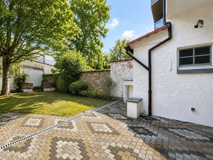 Maritime District / Tour & Taxis: Charming with Garden!