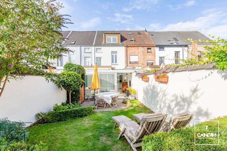House in Sint-Amandsberg