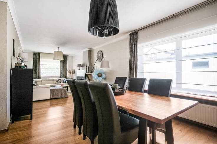 Ruime woning met 4 slpkrs te Londerzeel