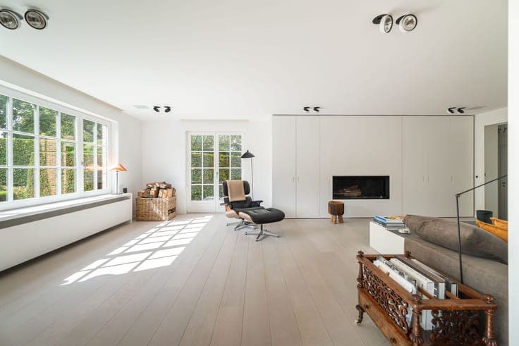Lasne – Stunning Home with Swimming Pool