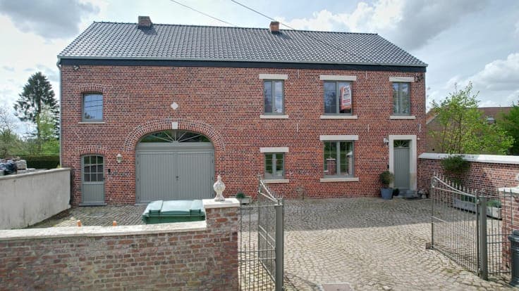 House in Ramillies
