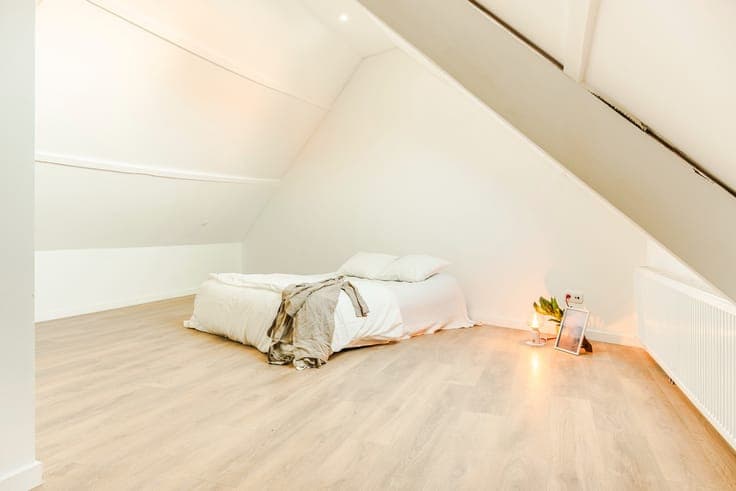 Instapklare gezinswoning met 4 slaapkamers te Burcht!