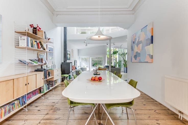 Architect-designed house in the heart of the UE Quarter