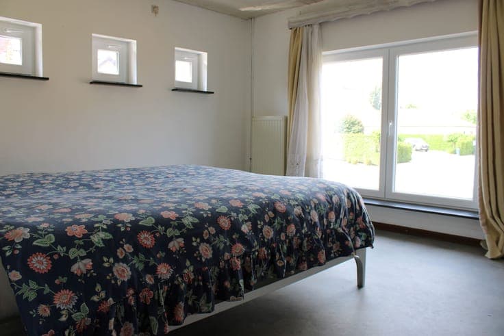 5 Bed House with 930m² Plot in Geetbets