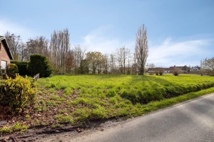 Charmante laagbouwwoning op een idyllische locatie in het...
