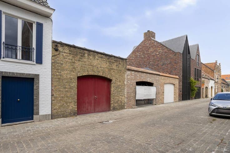 Mansion for sale in Bruges