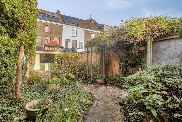 Mansion for sale in Bruges