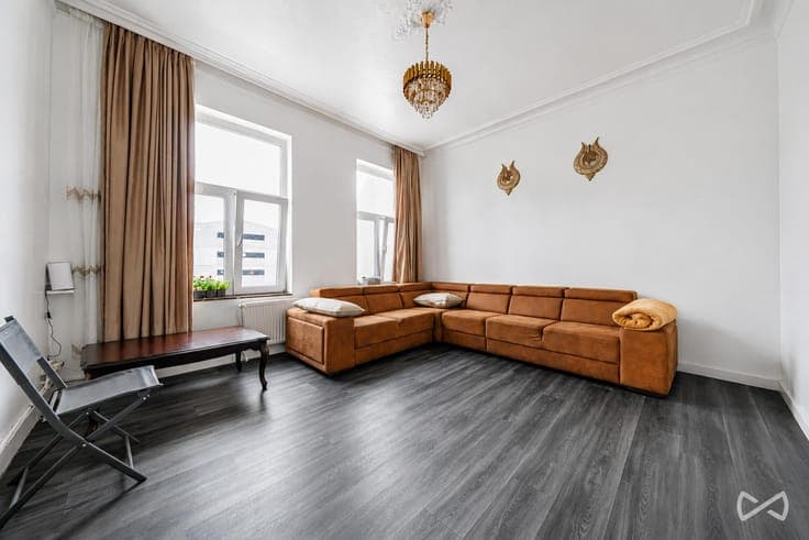 6-Unit Investment Property
