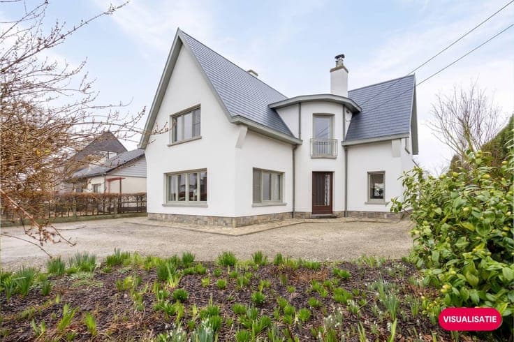 Solid family home with large garden for sale in Oudenaarde