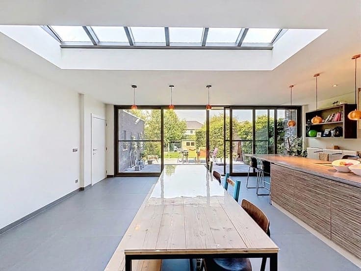 Bright family home with garden for sale in Erpe-Mere