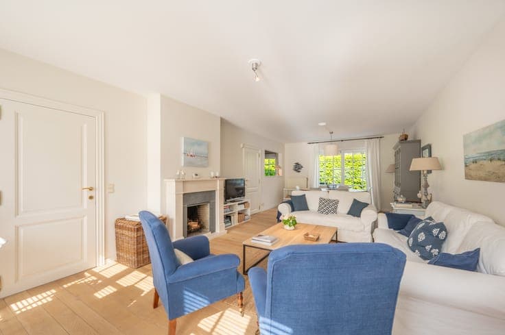 Characterful home on the edge of the Zoute, just a few st...