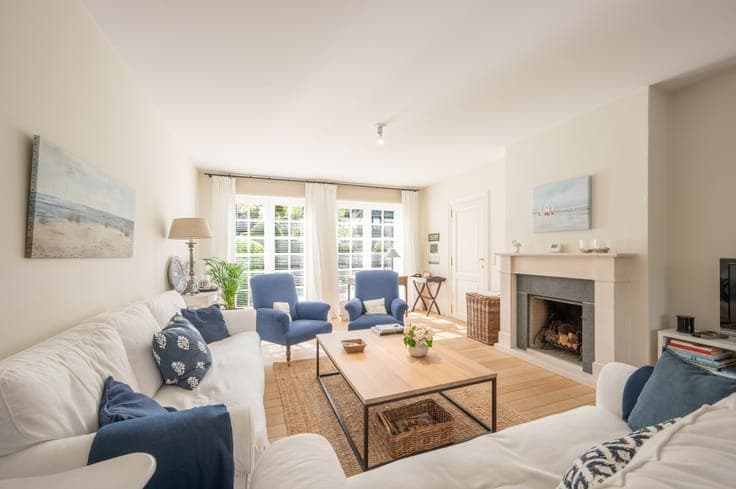 Characterful home on the edge of the Zoute, just a few st...