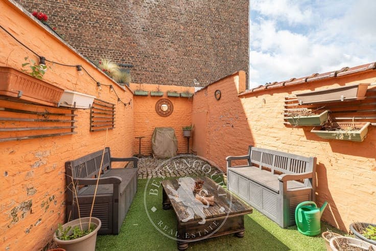 Character house with terrace