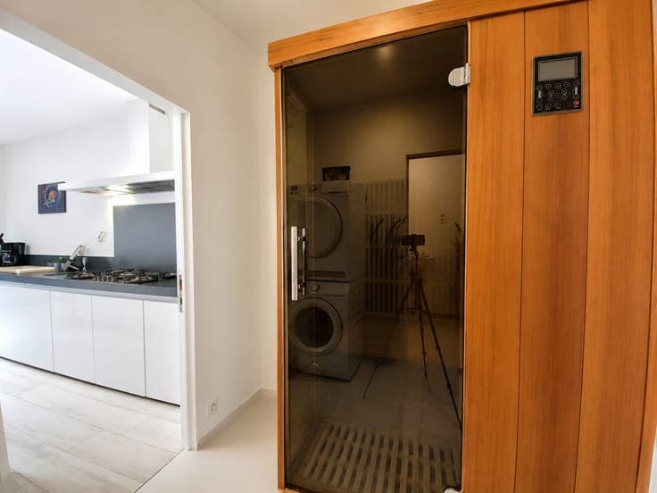 Instapklare woning met 4 kamers en zongericht terras in N...