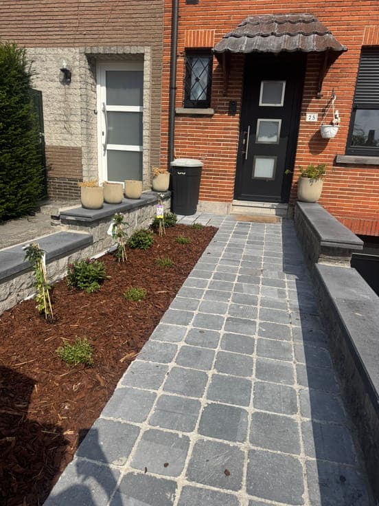 Beautifully Renovated Family Home with Garage & Garden