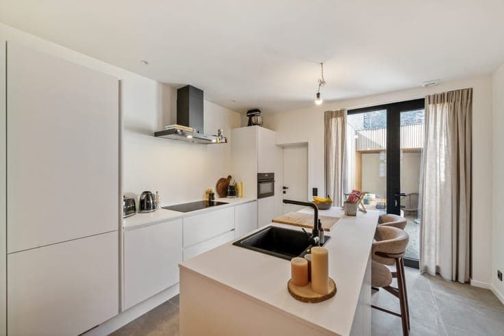 Well-defined style: qualitatively renovated townhouse with
