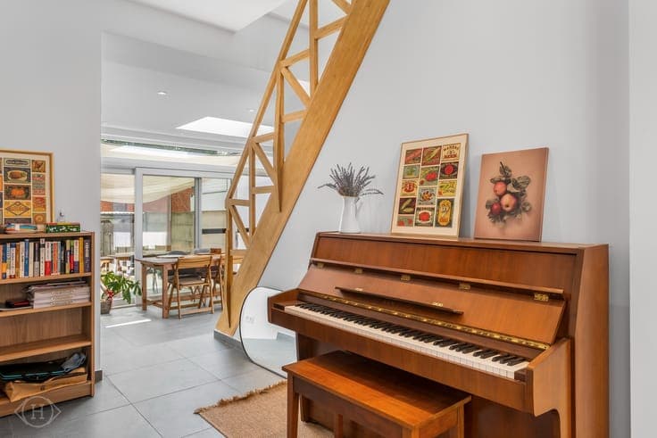 Volledig gerenoveerde, energiezuinige woning met zuidtuin