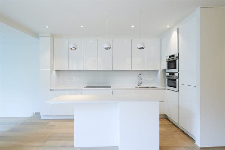 Exceptional triplex with garden