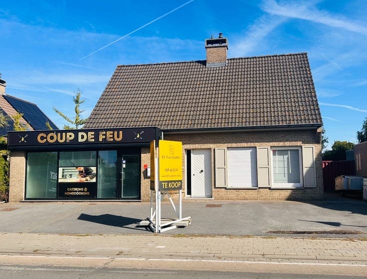 Woonst met ruime polyvalente ruimte (90 m²): ideaal voor ...