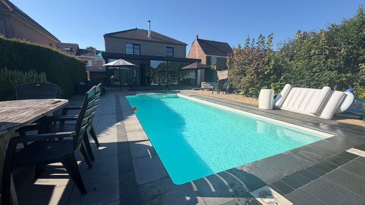 Detached Villa with Swimming Pool on a Beautiful Plot