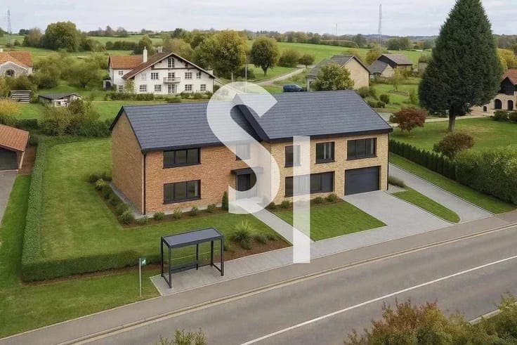 Sale - Building Musson - 340,000 €