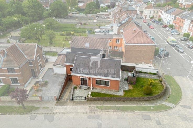 Single-storey 2 bedroom villa for sale on FAYT-LEZ-MANAGE