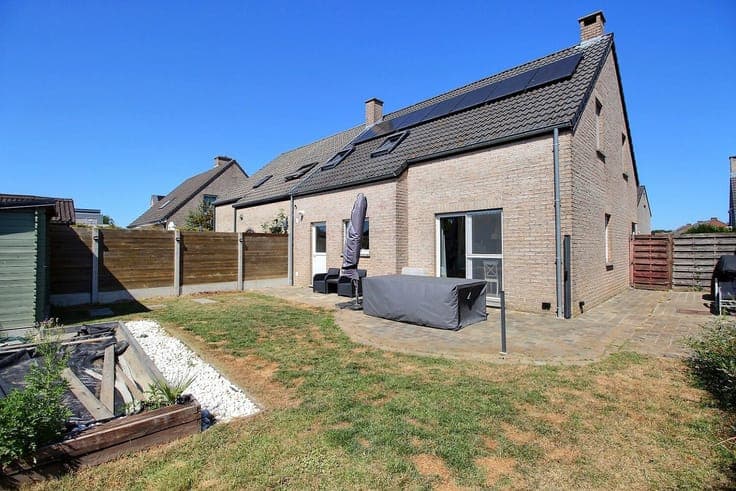 House in Bever