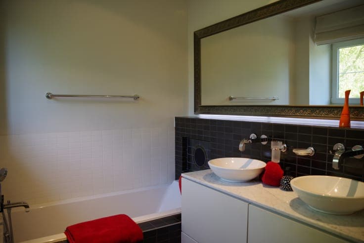 Characterful villa Meise, 5 bedrooms, garden, garage