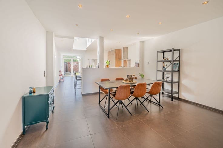 Move-in ready 3-bedroom home, surprisingly spacious in Wille