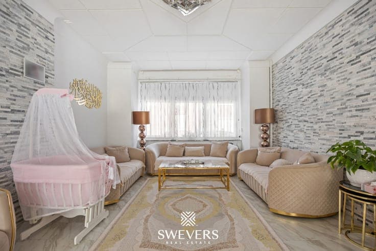 House in Heers