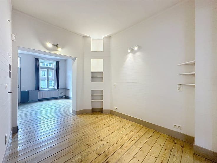 DIEWEG, CHARMING 3-BEDROOM HOUSE WITH A YARD