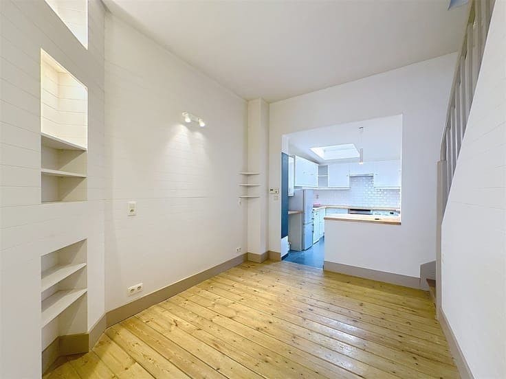 DIEWEG, CHARMING 3-BEDROOM HOUSE WITH A YARD