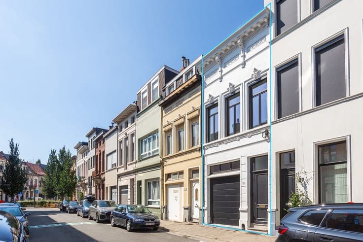 Renovated house with garden and garage
