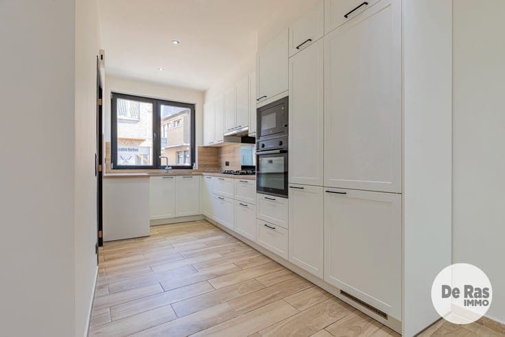 GENT - Instapklare woning met 4 slaapkamers en terras