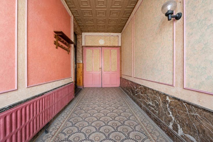 JOLIE MAISON - SPACIEUSE - LUMINEUSE - À FORT POTENTIEL !!!