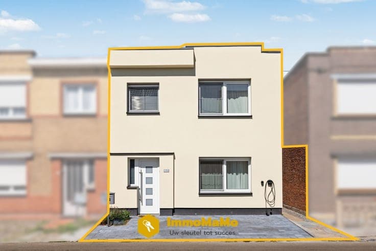 INSTAPKLARE GERENOVEERDE WONING IN WACHTEBEKE - TE KOOP