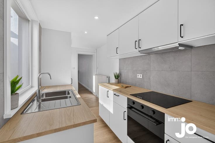 Fully renovated, move-in-ready terraced house in Bredene ...