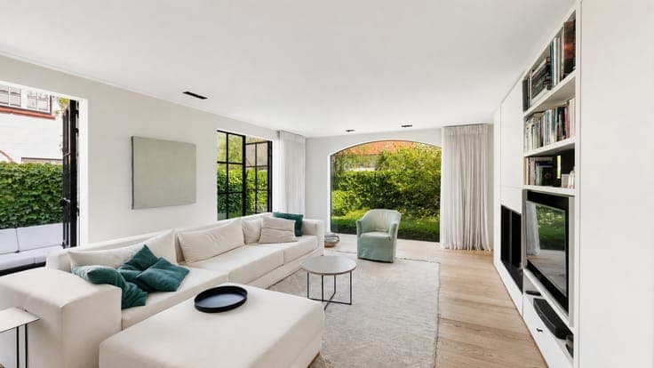 Charming detached villa with modern interior and cozy garden