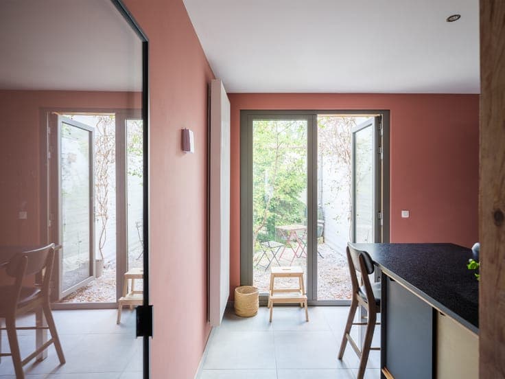 Instapklare stadswoning met tuin en dakterras