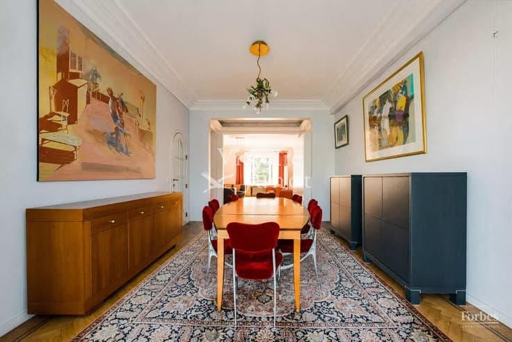 Observatory, superb 4-bed house + study, garden and garage