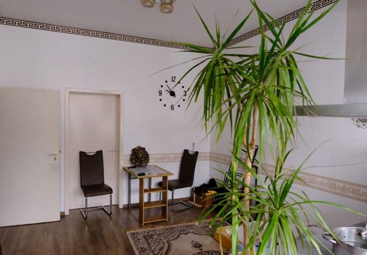 5sur5 Immobilier - SPACIOUS HOUSE WITH CHARACTER